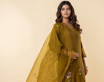 Chanderi Silk Kurti Pant Dupatta Set/ Indian Ethnic Dress/ 3Pc Women set/ Traditional Indian kurta/ Embroidered Kurti/Printed Dupatta, gift