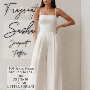 Puede incluir: Un patrón de costura de mono blanco llamado "Fragrant Sasha Jumpsuit Pattern". El patrón está disponible en tallas XS a 4XL y tallas españolas 34 a 52. El patrón está disponible en formatos A4 y A0 y está en formato carta.