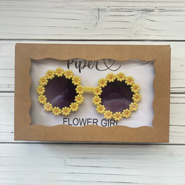 Flower Girl Gift Sunglasses, Daisy Sunglasses, Toddler Gift, Personalized Flower Girl Gift, Accessories,  Girl Birthday Party Favor