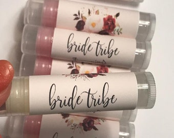 Baume à lèvres de tribu de mariée, faveurs de partie de Bachelorette, cadeau de demoiselle d'honneur Chapstick demoiselle d'honneur proposition boîte cadeau