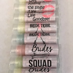 Baume à lèvres Bachelorette, Bachelorette Party Favors, Kissing the Single Life Goodbye, Bride Tribe, Bride Squad image 1