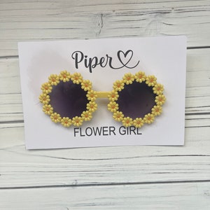 Flower Girl Gift Sunglasses, Daisy Sunglasses, Toddler Gift, Personalized Flower Girl Gift, Accessories,  Girl Birthday Party Favor