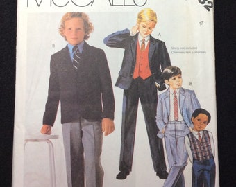 McCall's Children's And Boys' Jacket, Vest And Pants Pattern 2332 Size 4