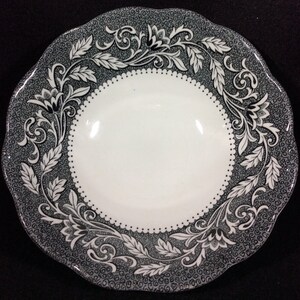 Coupe Cereal / Soup Bowl, J & G Meakin, Sterling Renaissance, Black And White, Replacement, Made In England, 6 1/2&quot;