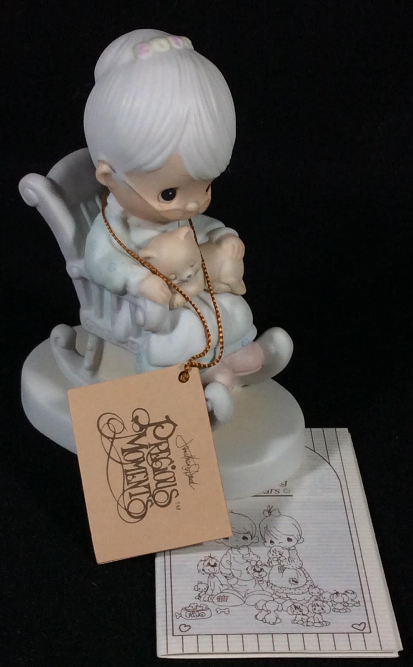 プレシャス・モーメンツ ザ・パーフェクト・グランマ、E-3109