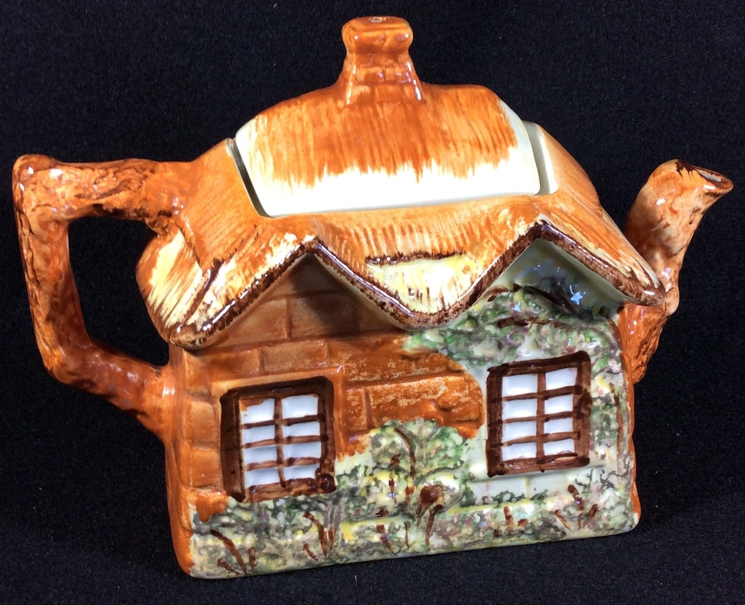 Price & Kensington Ye Old Cottage Ware Pottery Teapot, Farm House, Made
