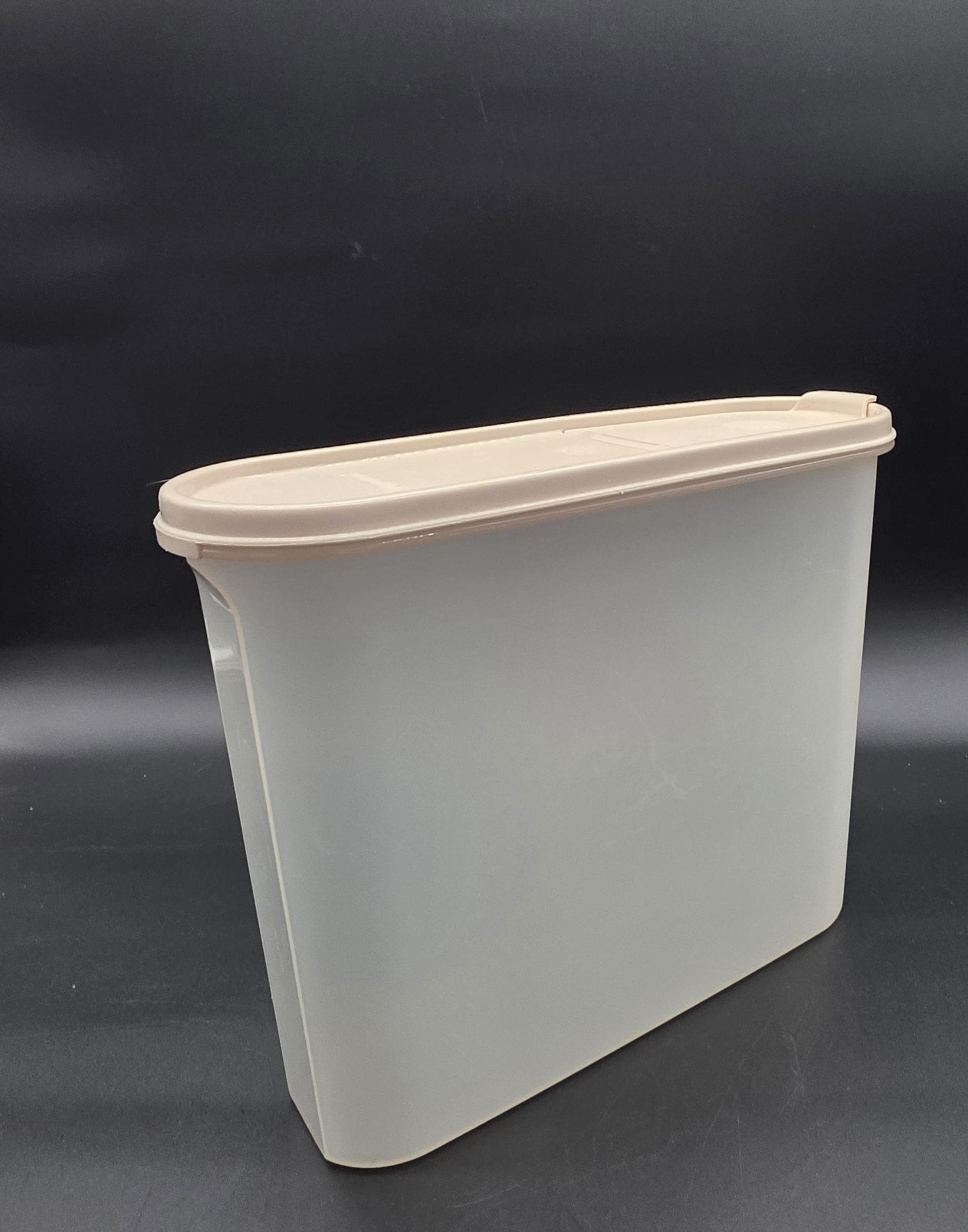 Tupperware Bottom Vintage Tupperware Modular Mate No 4, 2351C, Sheer Bottom Beige Flip ...