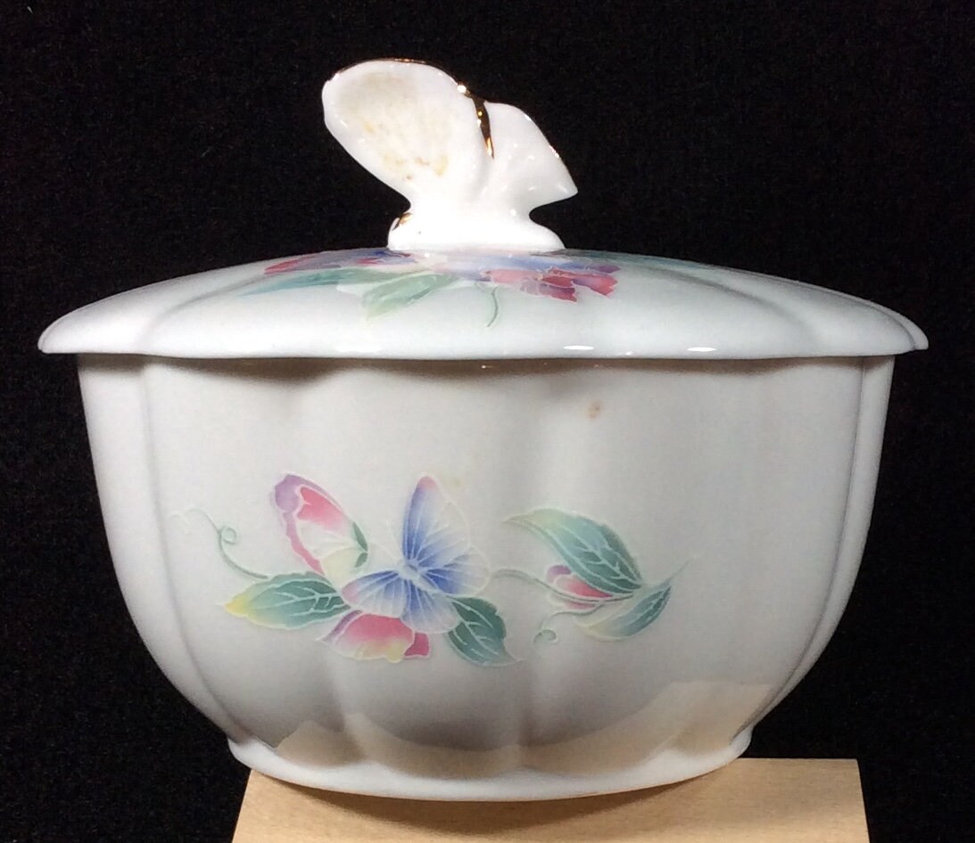 Fluted Little Sweetheart Trinket Box From Aynsley Sweet Peas Etsy