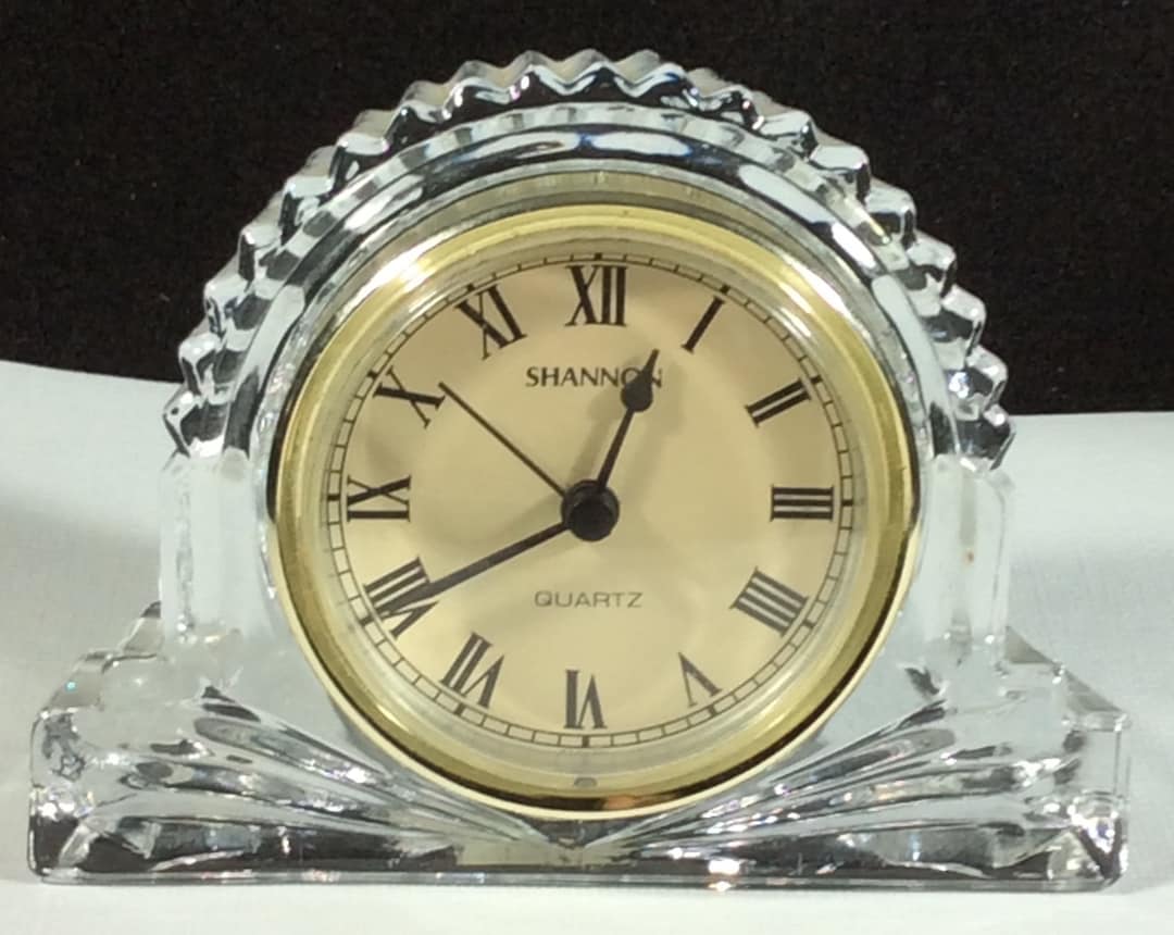 Stunning Lead Crystal Quartz Clock From Shannon, Designs of Ireland, 24