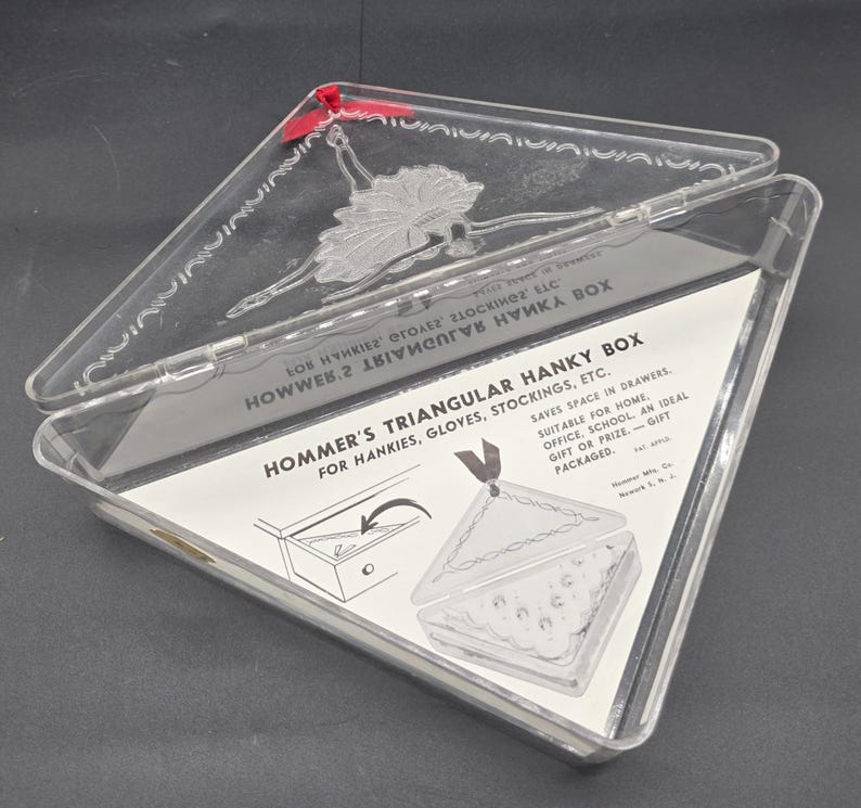 Hommer's Triangular Hanky Box, Plastic, Ballerina, Hankies, Gloves ...