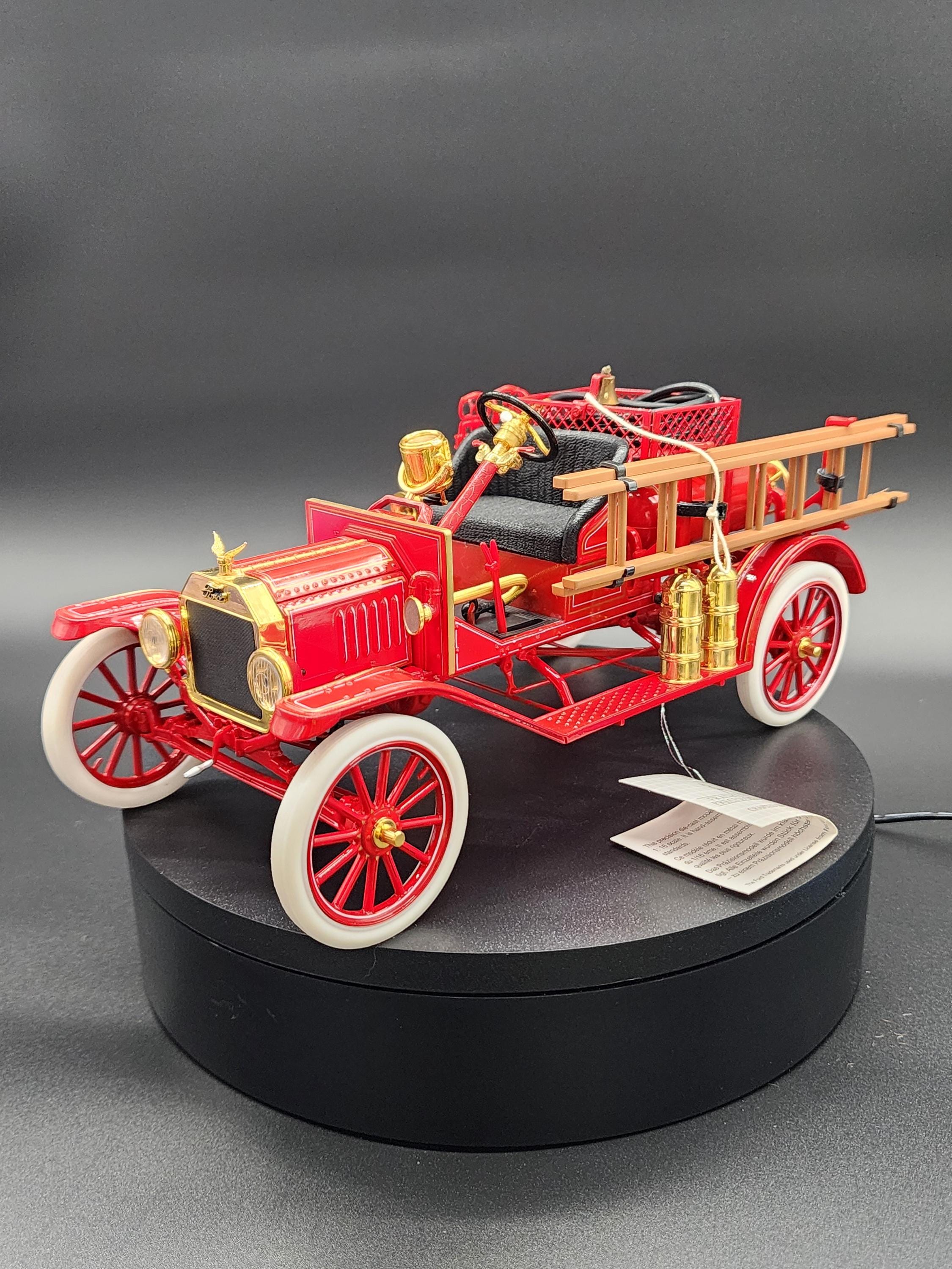 Franklin Mint Fire Truck - Etsy display picture 1
