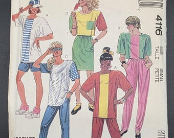 Neue Mode Children's Teens' Hooded Jacket and Vest Pattern J 55324