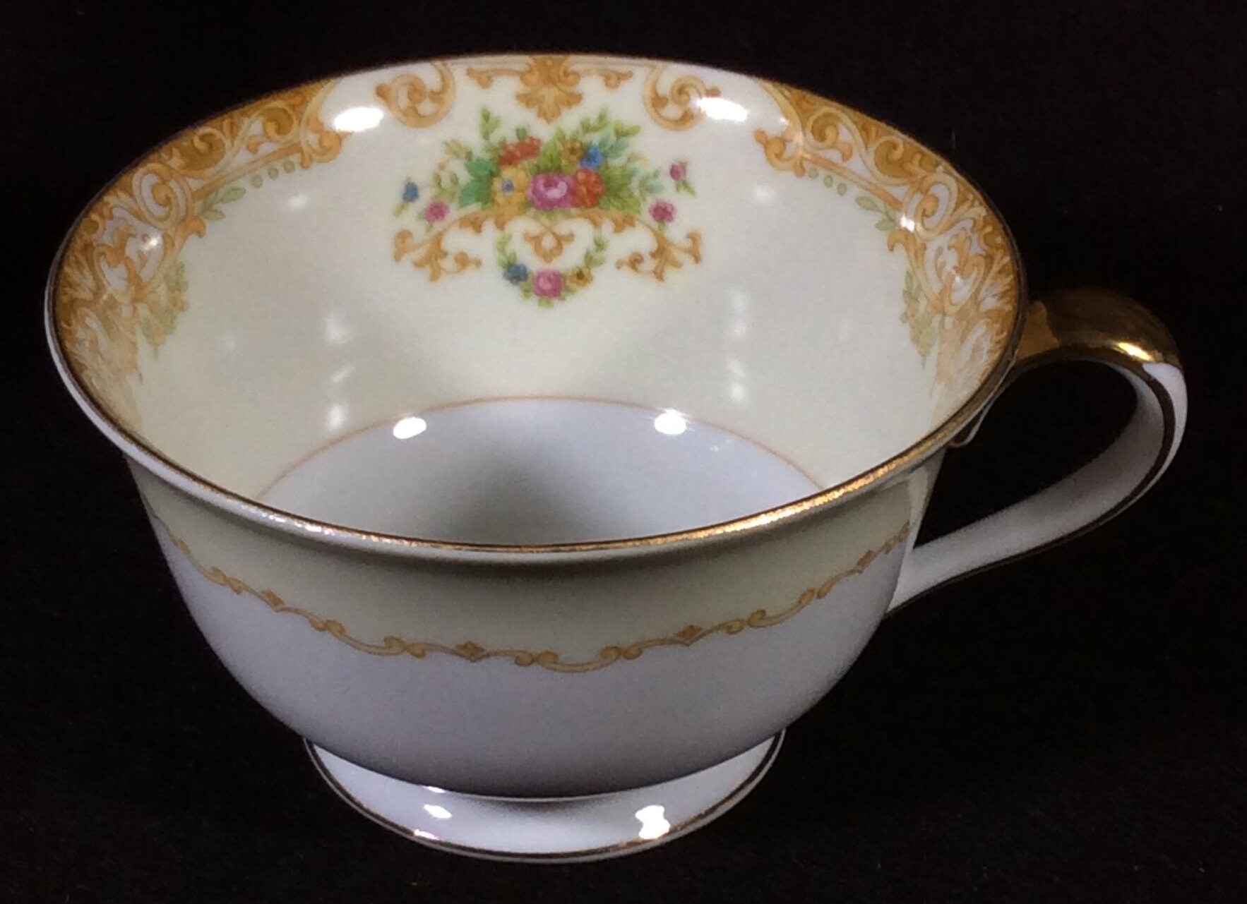 Noritake Mystery 198 Dinnerware, Gold Trim, Tan Scroll Border