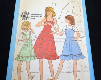 Simplicity Girls' Sundress Or Jumper  A Fuss-Free Pattern 8544 Size 7