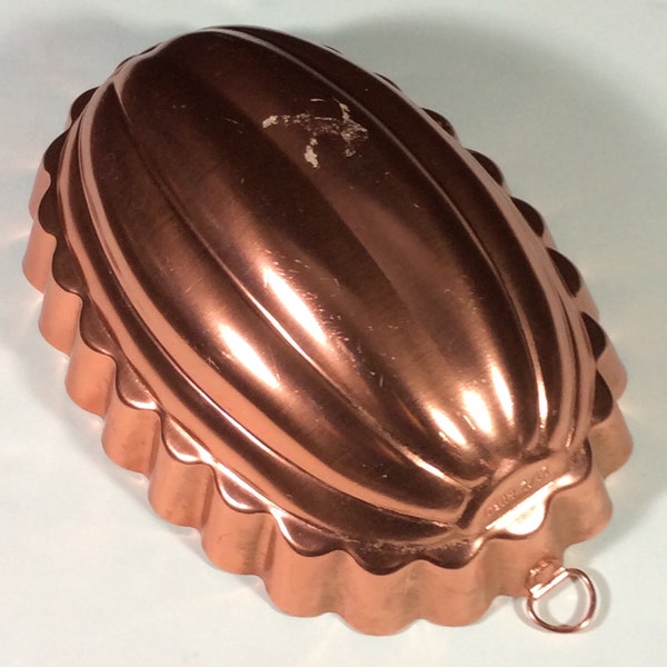 Copper Colored Aluminum Fluted Oval Domed Mold, Jello, Ice, Chocolate, Pate, Candles, Hang Tab, 2 1/2 Cups