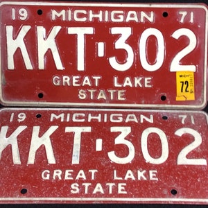 1971 Michigan Front And Back Great Lake State Metal License Plate, Red, White, Automobile, Auto, Car, Set Of Two