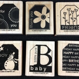 Excelentes etiquetas Conjunto de sellos de goma montados en madera de Stampin Up, B para bebé, amigo, feliz cumpleaños, muñeco de nieve, alegría, Navidad, Para ti, flor
