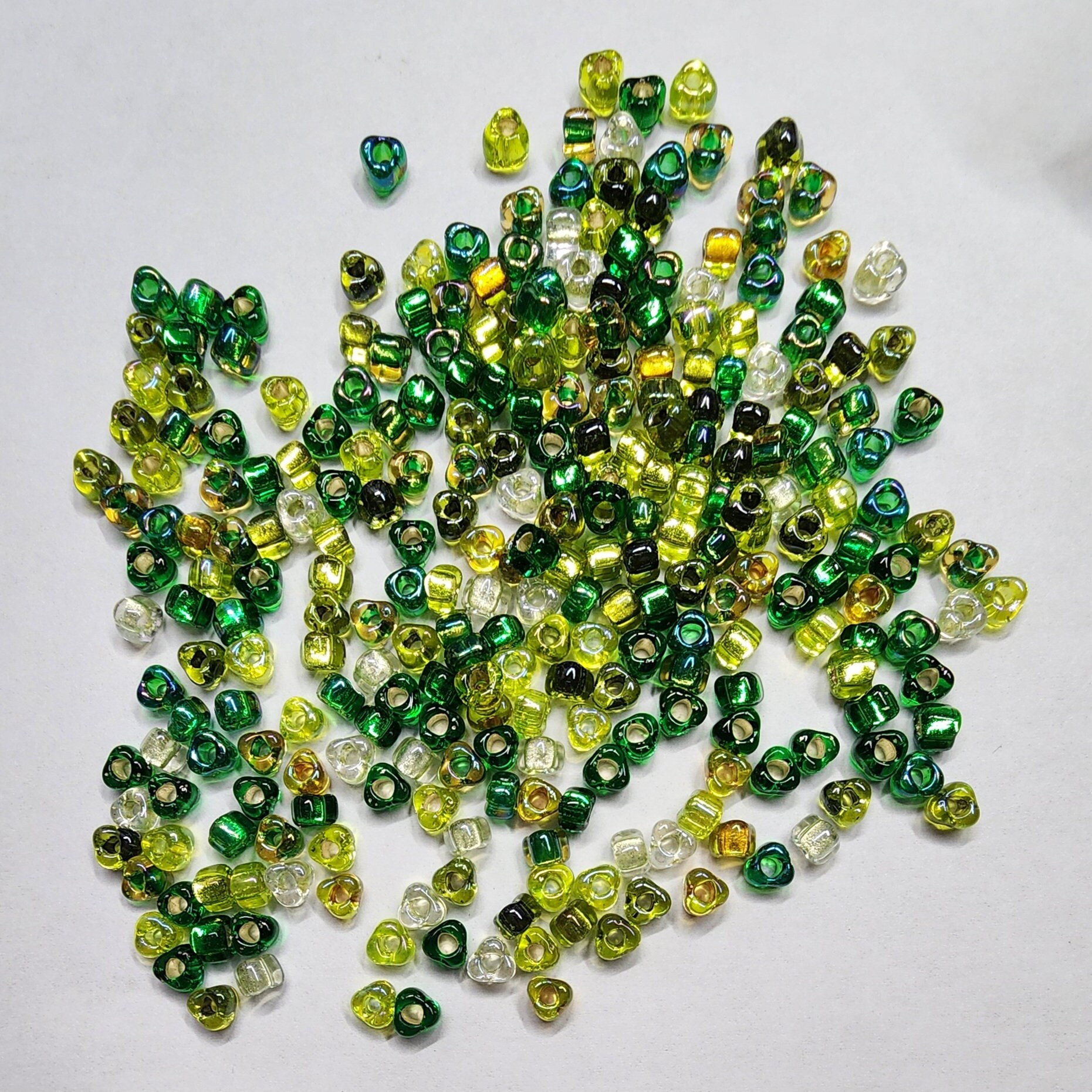 Triangular Bead Miyuki #5 Triangle Beads in Many Colors and Quantities, FREE SHIPPING ...