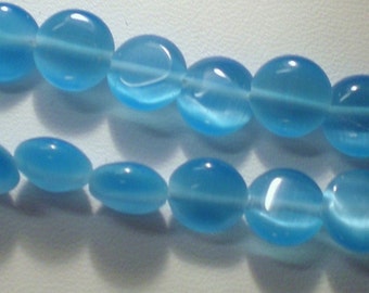 8mm Flat Round Turquoise Cat's Eye Glass Bead 8 Inch Strand