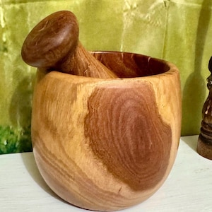 Mortar and Pestle Set / Handcrafted