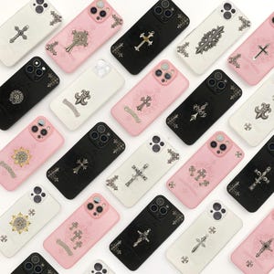 Benutzerdefinierte Gothic Cross Leder iPhone Fall, Gothic Punk Fällen für iphone 11 12 13 14 15 16, Pro, Promax, Plus, Paar-Handytaschen, Schwarz, Rosa, Weiß
