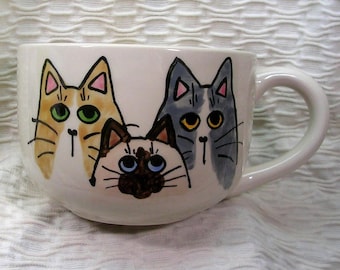 Tasse à café au lait ou tasse à soupe avec 3 chats en stock et prête à être expédiée, céramique en faïence faite main par GMS