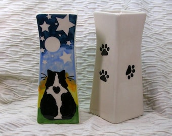 Chat noir et blanc avec des étoiles Poterie Bud Vase fait à la main par Grace M Smith