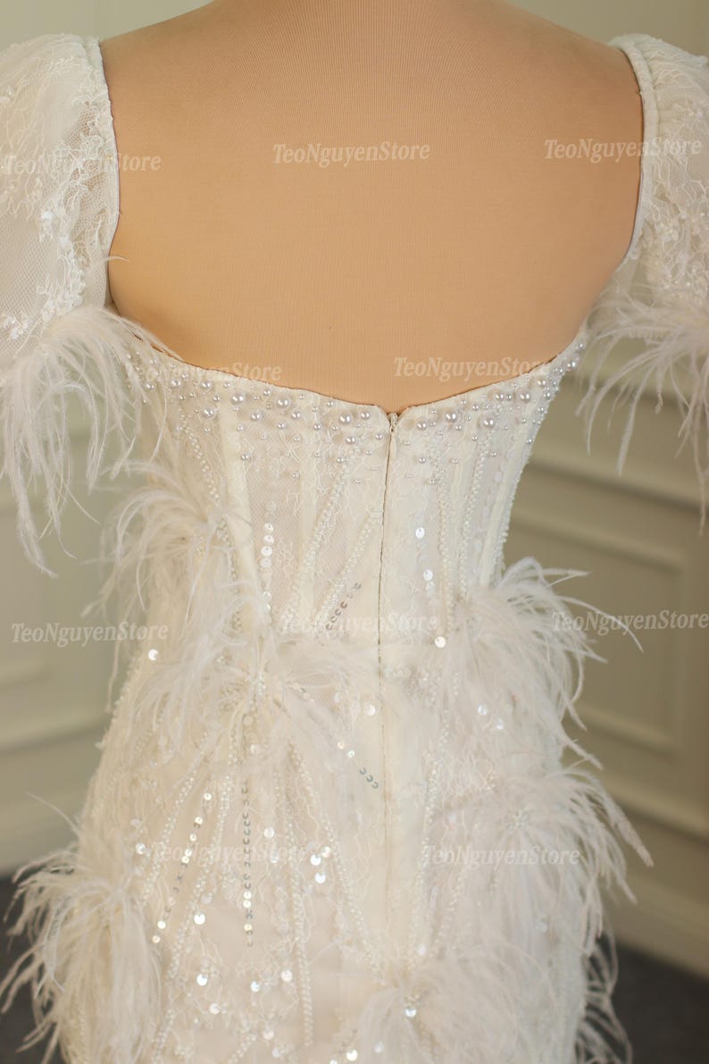 Short Wedding Dresses With Feathers and Pearls. Sparkly Mini Wedding ...