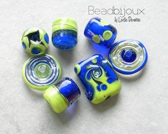 Handmade Artisan Lampwork Glass Bead Set Loose Beads SRA in Lime Green and Lapis Royal Cobalt Blue