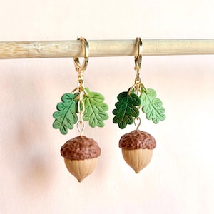 Acorn & oak leaf earrings | Fall forest dangle | Autumn nature jewelry | Polymer clay earrings | Thanksgiving woodland jewelry | Squirrel