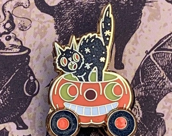 Vintage look Halloween Parade Float spinner black cat enamel pin