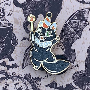 Vintage look Halloween Bandleader black cat enamel pin