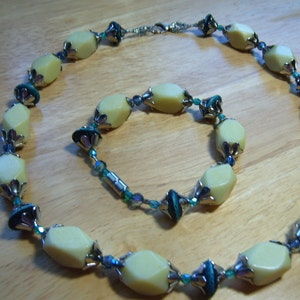 Faceted Chunky Jade / Yellow Turquoise/Aqua Sparkle Necklace/Bracelet Set