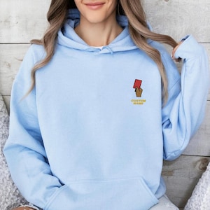 Sweat à capuche et sweat-shirt carton rouge brodé avec nom personnalisé, cadeau de fan de football, pull d'arbitre drôle, col rond pour amateur de sport, vêtements de jour de match