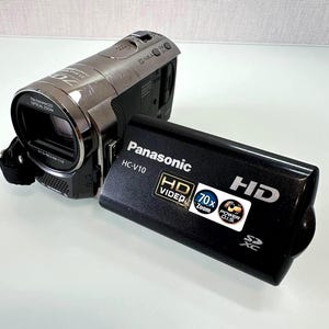 Filmadora Panasonic HC-V10 HD com estojo para cartão SDHC de 16 GB, cabo USB, testada e funcionando, zoom de 70x.