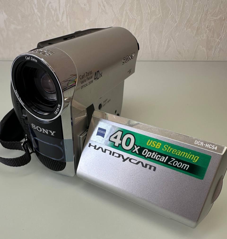 SONY Handycam Carl Zeiss 40倍ズーム Sony Handycam DVD 40-60x оптический зум камкордеры - огромный