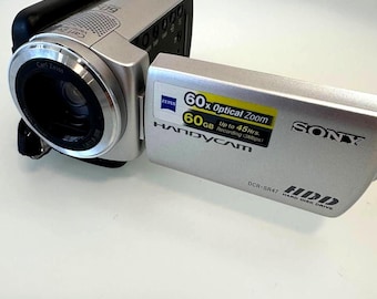 Filmadora Sony Handycam DCR-SR47 com disco rígido: 60 GB, zoom de 60x, lente Carl Zeiss