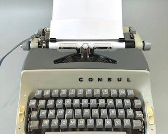 Vintage CONSUL Portable Typewriter: Cyrillic Keyboard, Original Case (Retro USSR Era)