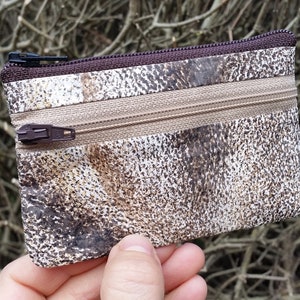 BÄR - mini Geldbeutel - handbedruckt, handgemacht, strapazierfähig und sehr leicht, weil aus Tyvek® (100 % Polyethylen).