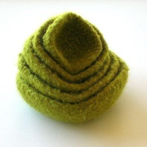 Chubby Felt Wool Bowls in 6 sizes Crochet Pattern PDF permission to sell what you make image 5