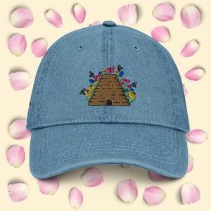 Embroidered Bee Vintage Denim Baseball Cap – Unstructured 6-Panel Hat, Adjustable Strap, 100% Cotton, Nature-Inspired Design