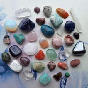 LUCKY DIP Crystal Tumbles | Conjunto de cristais misteriosos | Pedras mistas | Crystal Tumbles | Decoração de cristal | Cura de cristal