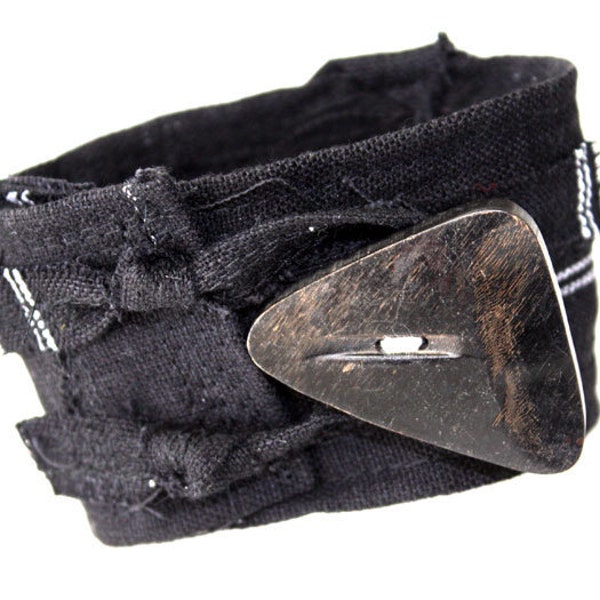Crossroads Black textile cuff unisex chunky vintage button