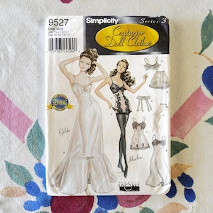 Simplicity 9527 Partially Cut Complete Vintage 2000 Y2K Sewing Pattern Couturier Doll Clothes Underpropers Gilda Harlow 15.5" Dolls