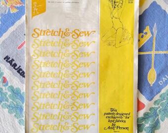 Stretch & Sew 1310 Compleet ongesneden, in originele fabrieksvouwen, vintage naaipatroon uit de jaren 70 van Ann Person, halterzwempak uit één stuk, bustemaat 30-40
