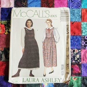 Patrón de costura vintage de 1989, sin cortar, McCalls 4965, vestido tipo jersey vasco Laura Ashley, varios tamaños.