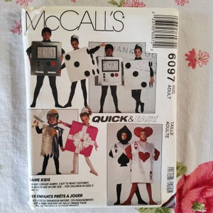 McCalls 6097 Patrón de costura vintage de los años 90, completo, sin cortar, de fábrica, para disfraces, dados, naipes, regalo, caballero, computadora, adultos