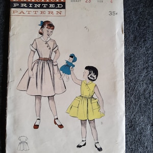 Patrón de costura de vestido infantil vintage de los años 50 con pliegues de fábrica sin cortar Butterick 6466, detalles maravillosos