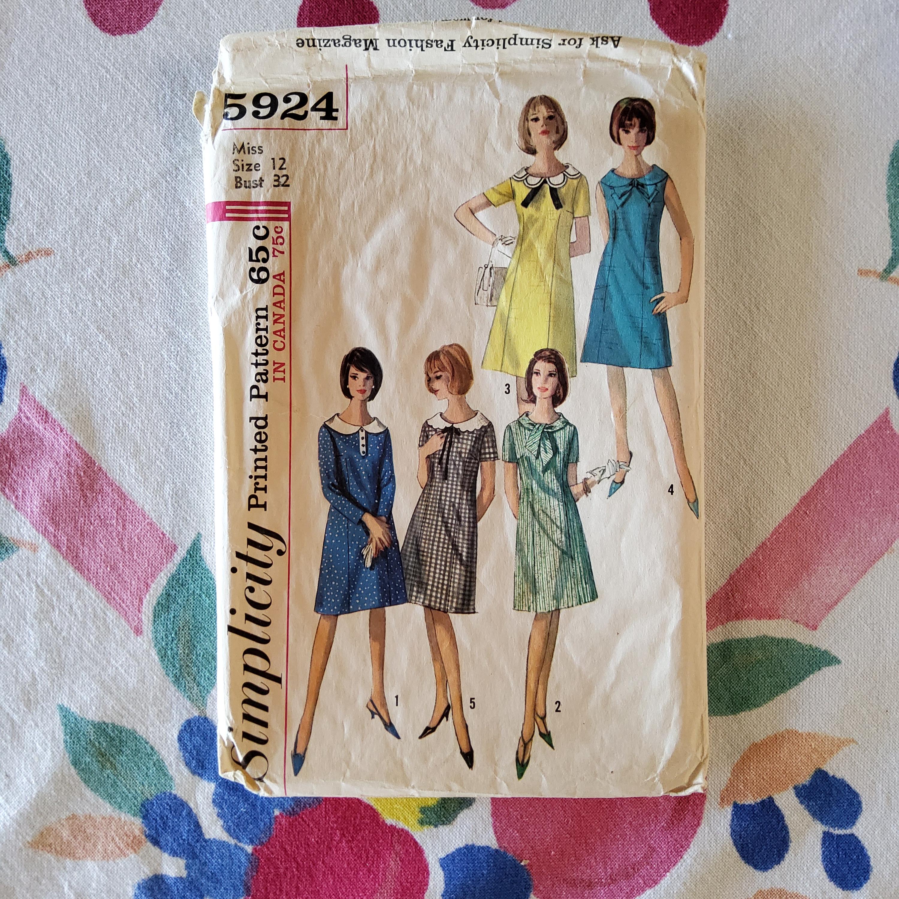 chinese dress ladies Fashion of the 60s