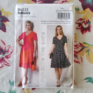 Butterick 6222 Complete Uncut Factory Folds Sewing Pattern Color Blocked Surplice Bodice Dress Connie Crawford Size XS-XL Bust 34-43